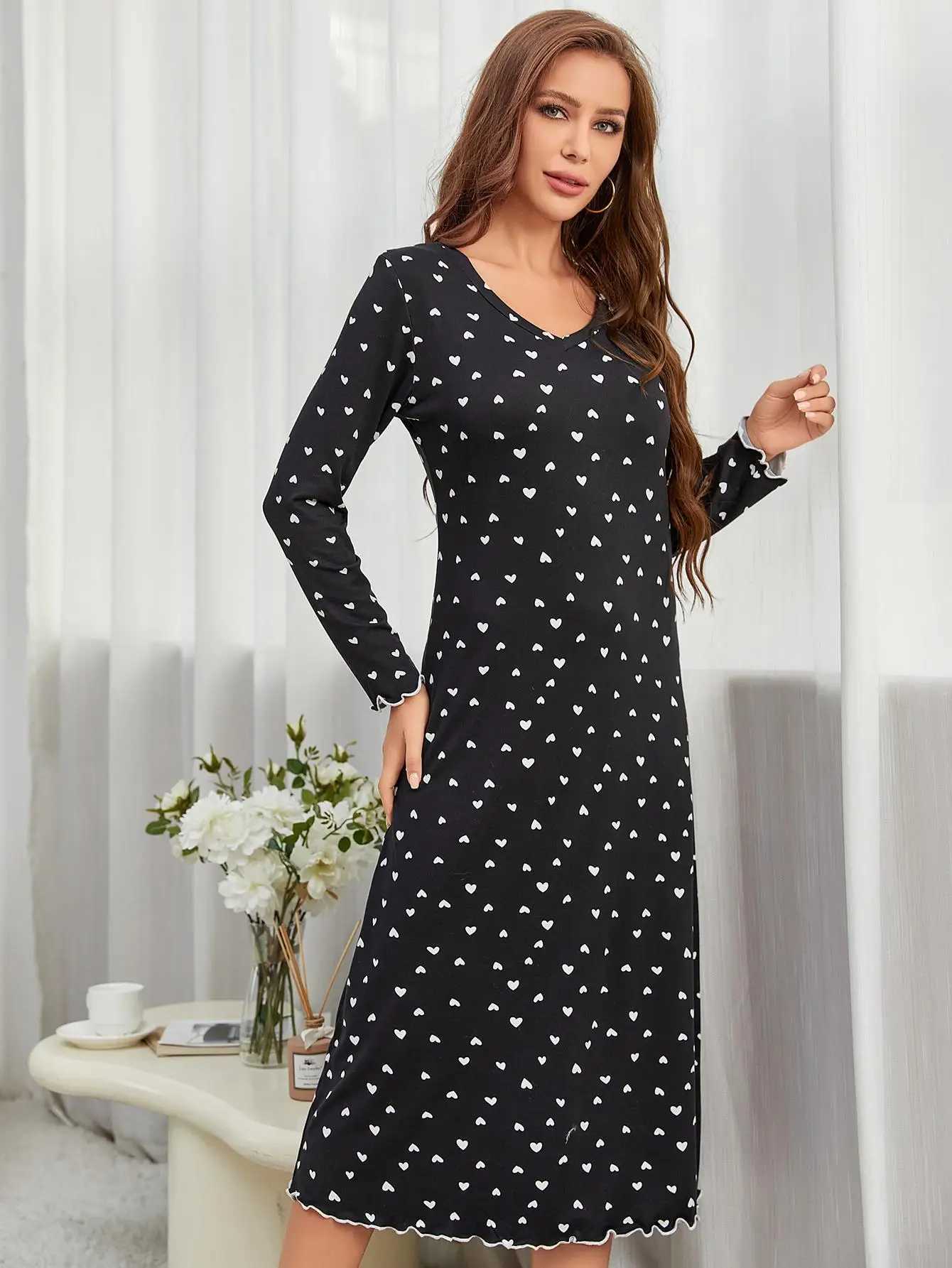 Women's Sleepwear Heart Print Women Nightgown V Neck Long Slves Slpwear Ruffle Hem Fall Female Nightwear Homwear Clothing Pajama Dress Y240426