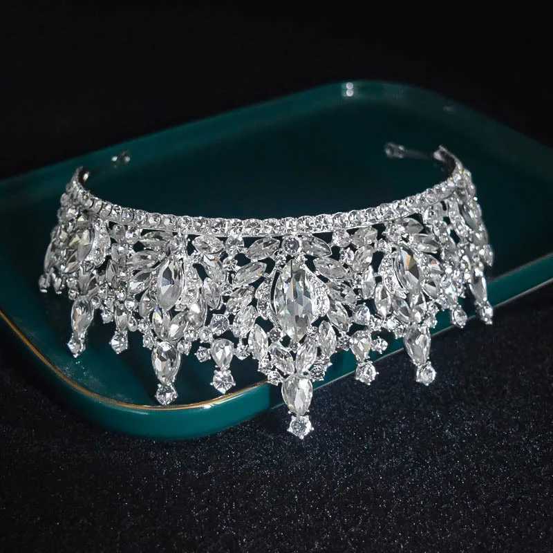 Tiaras coréen Elegant Silver Color Crystal Tiara Crown For Women Girls Wedding Luxury New Bridal Queen Hair Dress ACCESSOIRES