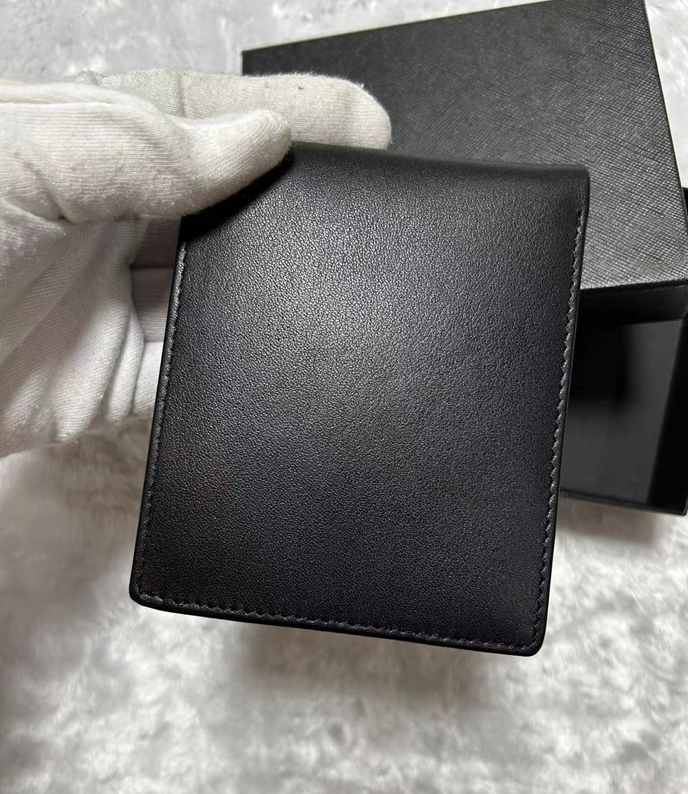 Designer en cuir authentique portefeuille pour hommes de qualité supérieure Portafoglio Carte de crédit portefeuille Dolllar Wallet Cowhide en cuir doux PortefeUille Box Original Box Cash Clip Id Purse