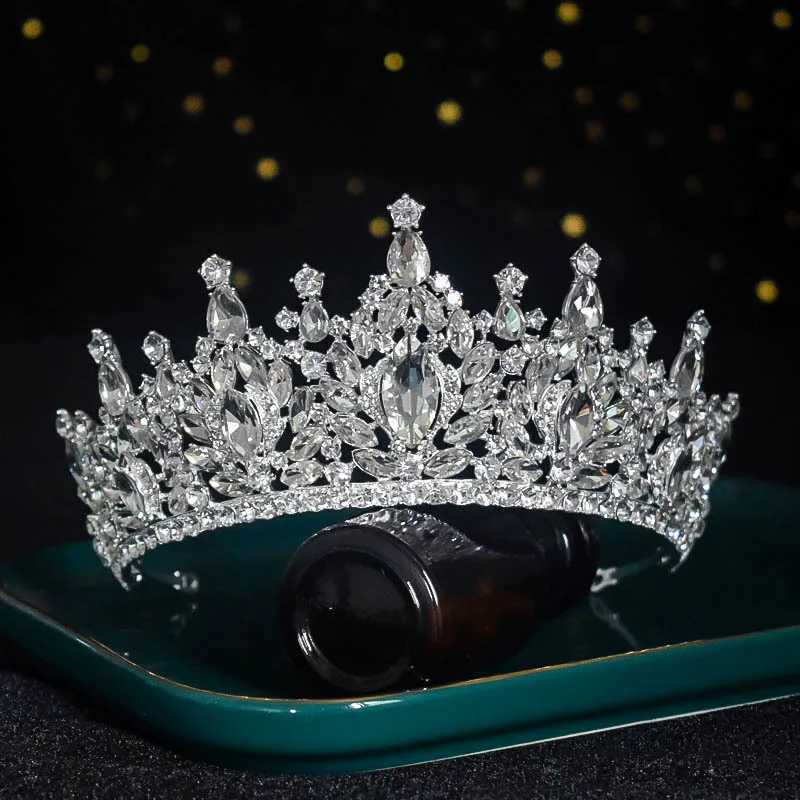 Tiaras coréen Elegant Silver Color Crystal Tiara Crown For Women Girls Wedding Luxury New Bridal Queen Hair Dress ACCESSOIRES