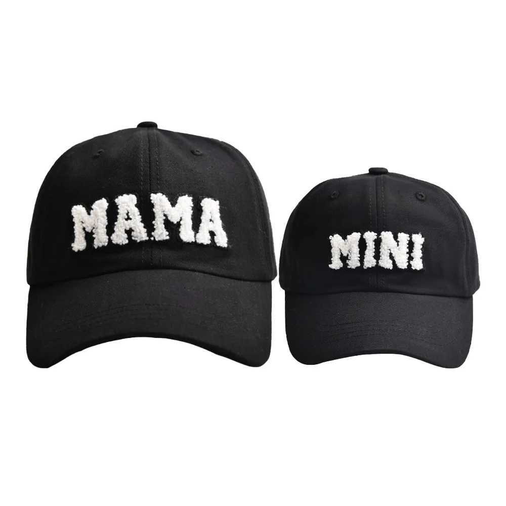 Caps Chapéus Novo Mamãe Cool Mini Baby Girl Kids Hat Set Set Spring/Verão ao ar livre meninos e meninas Baseball Hatl240429