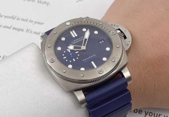 Fashion Luxury Penarrei Watch Designer Cajas Certificado de 47 mm Plaz de buceo Automático mecánico Hombre