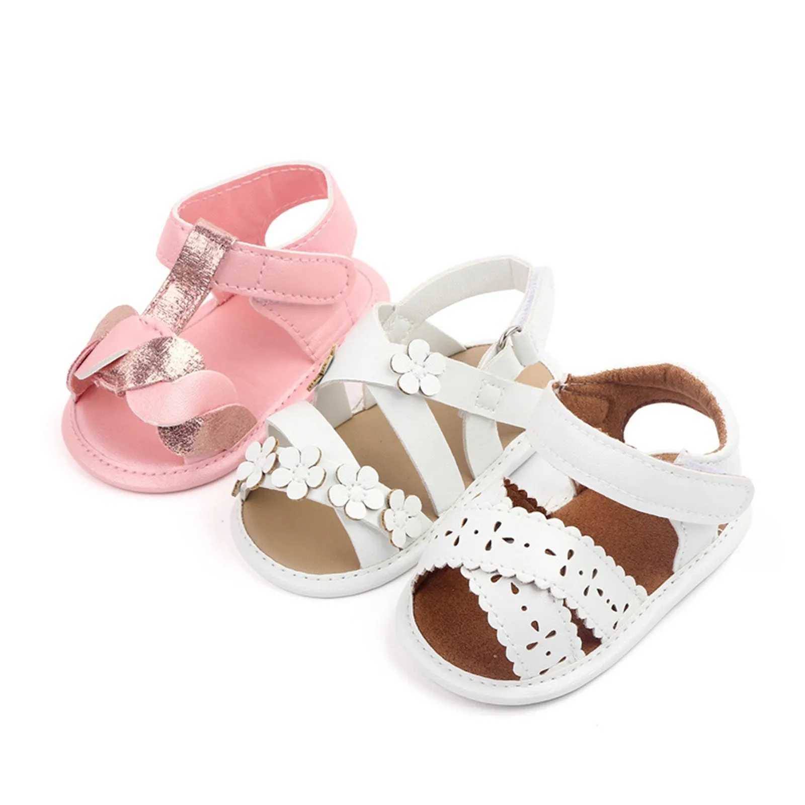 Sandaler mjuka babyskor lämpliga för unga flickor 0-18 månader gammal vacker födelsedagspresent 2024 Nytt sommar platt ljus andas Sandalsl240429