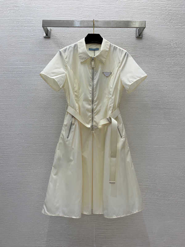 Robes décontractées de base Designer Robe de femme Paris Triangle du début du printemp