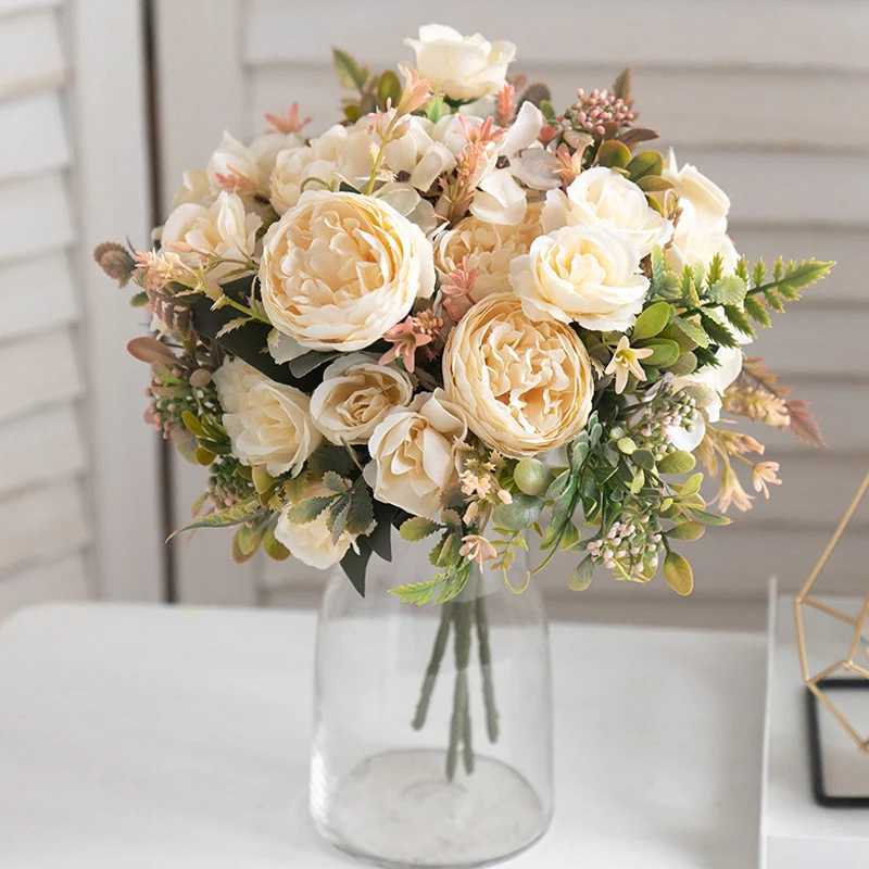 Torkade blommor docidaci Autumn Artificial Flowers White Rose Silk Wedding Home Decoration High Quality Bouquet Luxury Fake Floral Arrangement