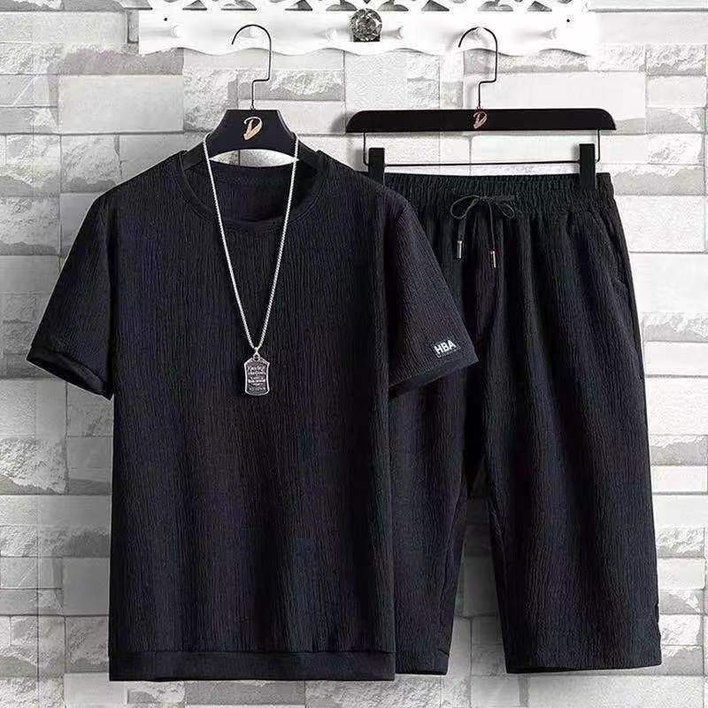 Ice Silk Short Sleeve T-Shirt Men 2024 Zomer Dunne Koreaanse versie van Ant Wrinkle Trend Fashion knappe vrijetijdssportpak