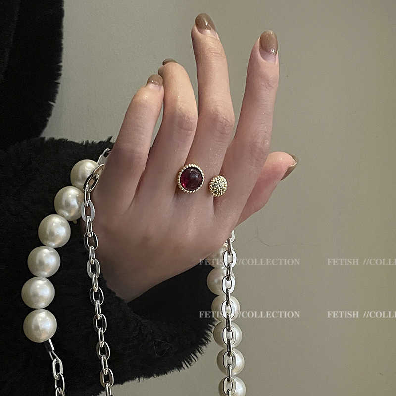 Mestre anéis requintados para homens e mulheres anéis redondos vermelhos Mulheres estilo prateado luxo com cleefly comum