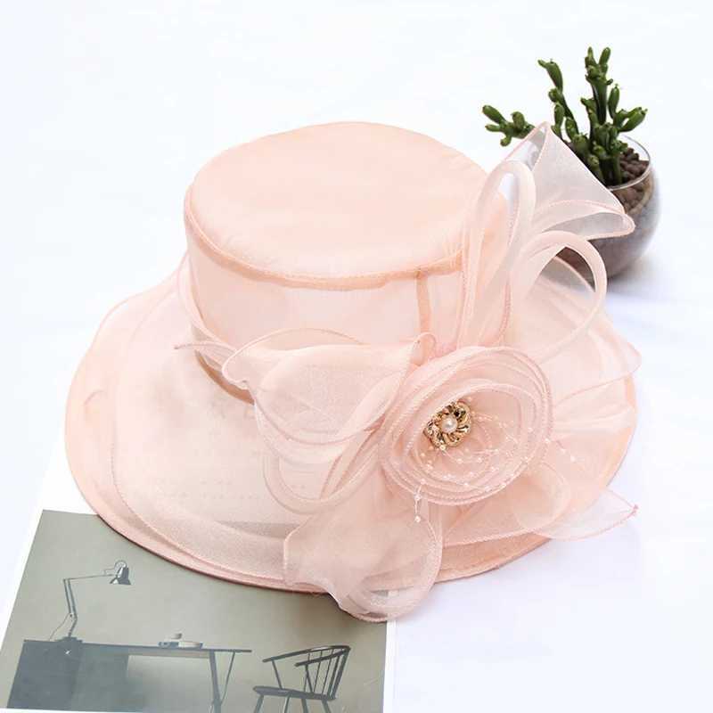 Breda randen hattar hink hattar Sommar Organza Wide Brim Sunscreen Kentucky Derby Hats For Women Elegant Flower Sun Hat Church Wedding Party Folding Beach Hat Y240426