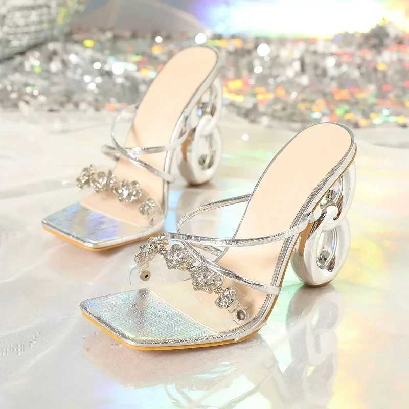 Chaussures habillées Silver Luxury Designer High Heels Open Toe Crystal Femmes Sandals Sandales SÉMAN SUMBRES SUMPRE