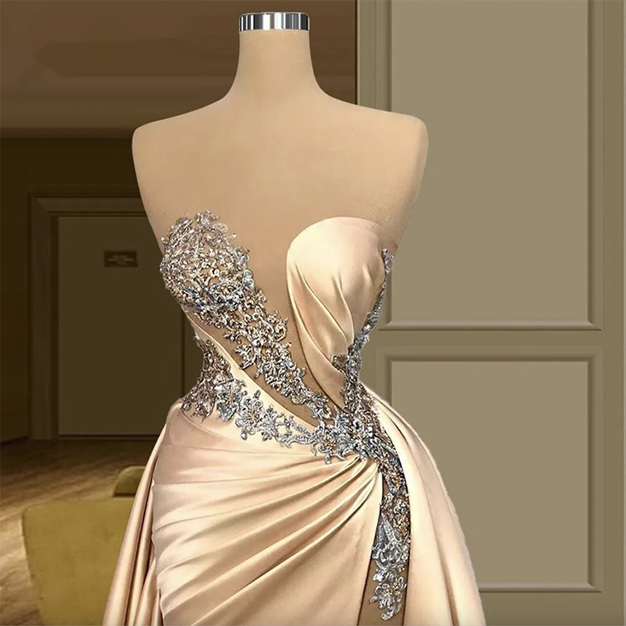 Robes de soirée en or champagne gaine illusion longue robe de bal appliquage perle perle des robes de fête en satin divisé haute avec sur-jupe