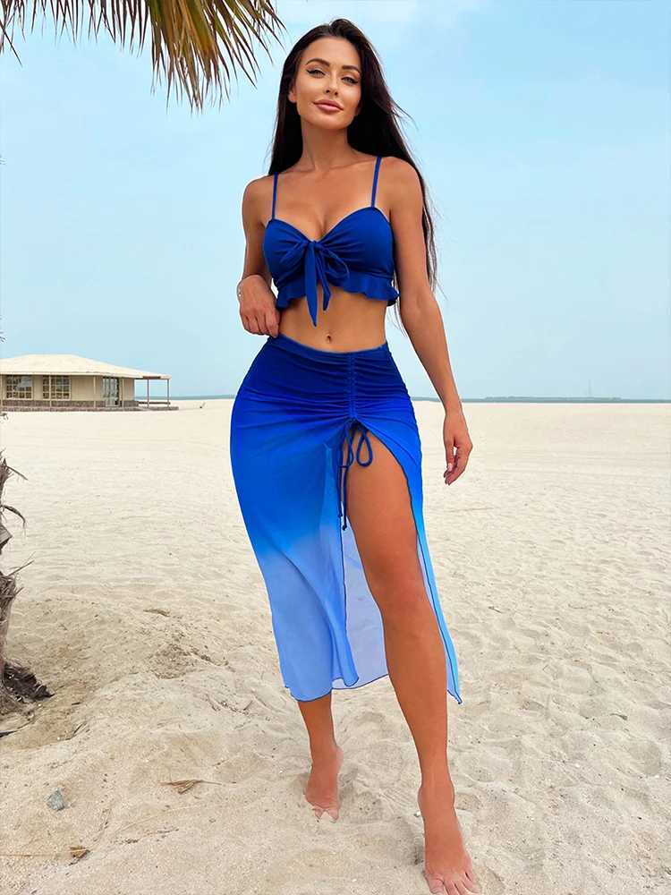 Bikinx pour femmes Bikinx 3 pièces Bikini Set Blue Bikini Push Up Swimsuit Sexy Bikini avec robe Summer Beachwear For Woman Bathing Cleings Ladies Y240429