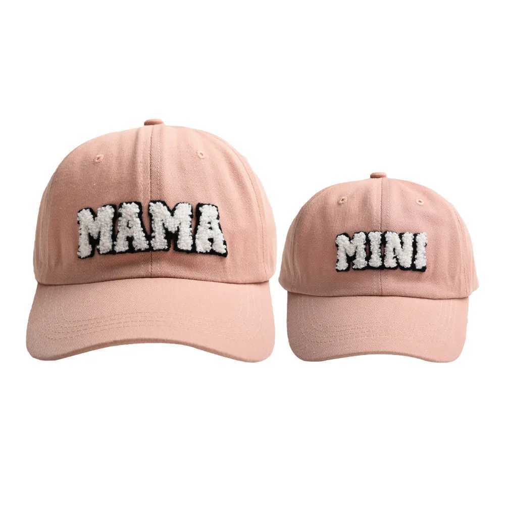 Caps Chapéus Novo Mamãe Cool Mini Baby Girl Kids Hat Set Set Spring/Verão ao ar livre meninos e meninas Baseball Hatl240429