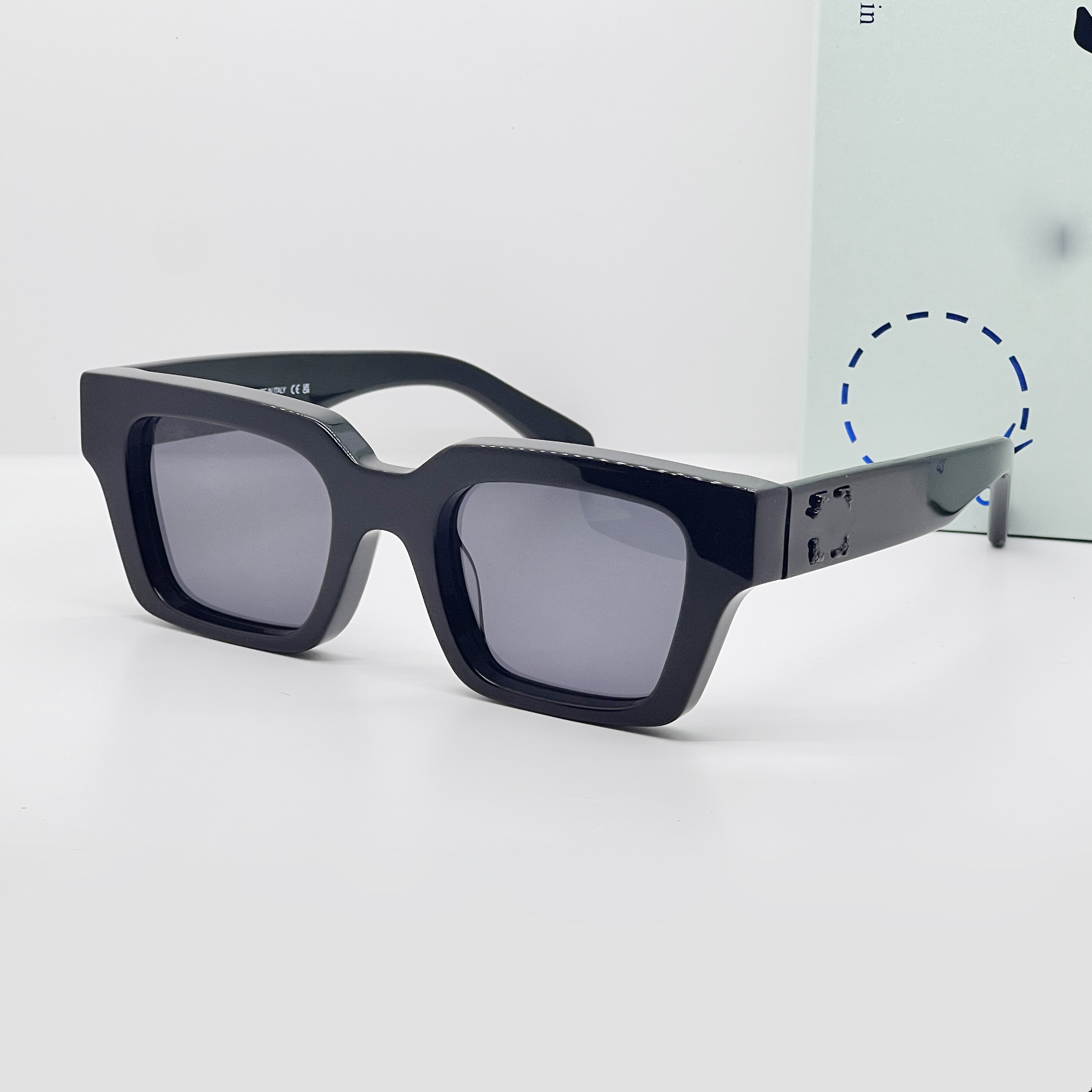 Off Ice White Sunglasses luksusowy projektant słynna marka Oeri008 Virgil UV400 Protect soczewki Outdoor Square Frame OEM OEM Retro Okulara W zestawie oryginalne obudowy