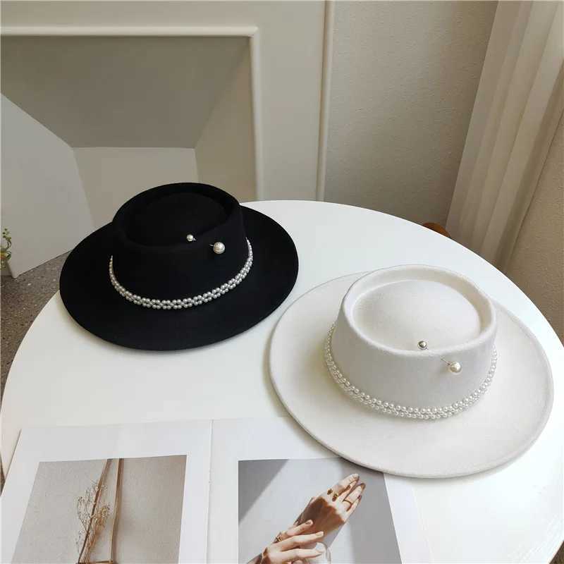 Chapeaux à bord large chapeau seau pour femmes chaîne de perles féminin fedora haute couture avec épingles de perles bosse c noir blanc audtume hiver dames fedoras largeur girl chapeau j240429