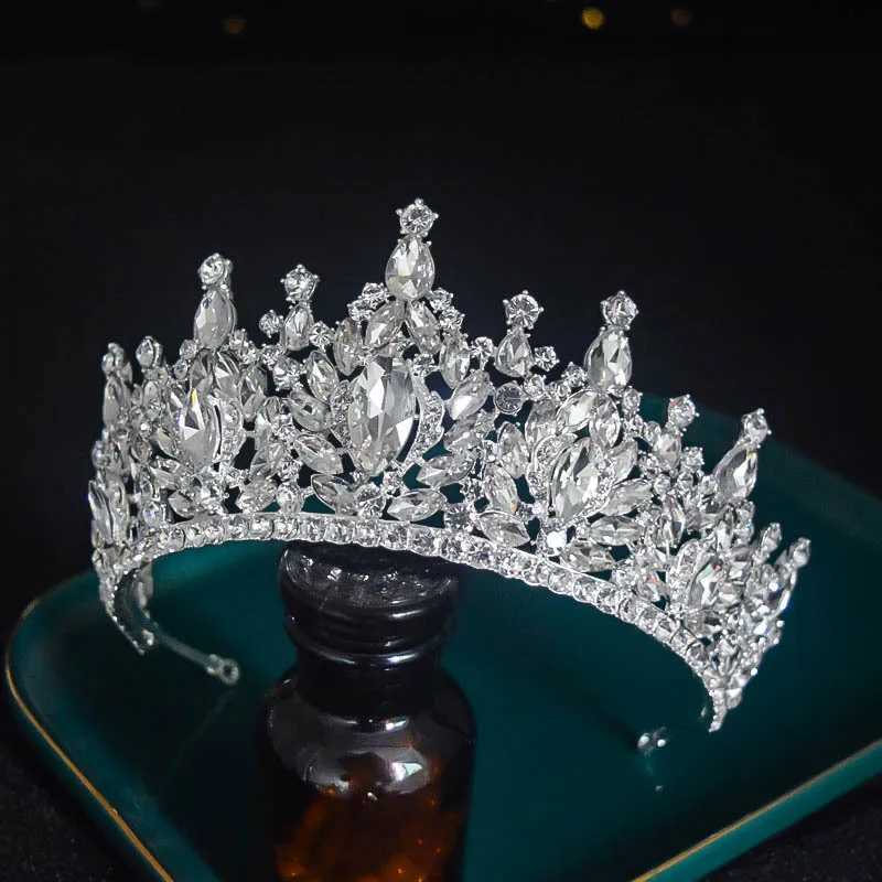 Tiaras coréen Elegant Silver Color Crystal Tiara Crown For Women Girls Wedding Luxury New Bridal Queen Hair Dress ACCESSOIRES