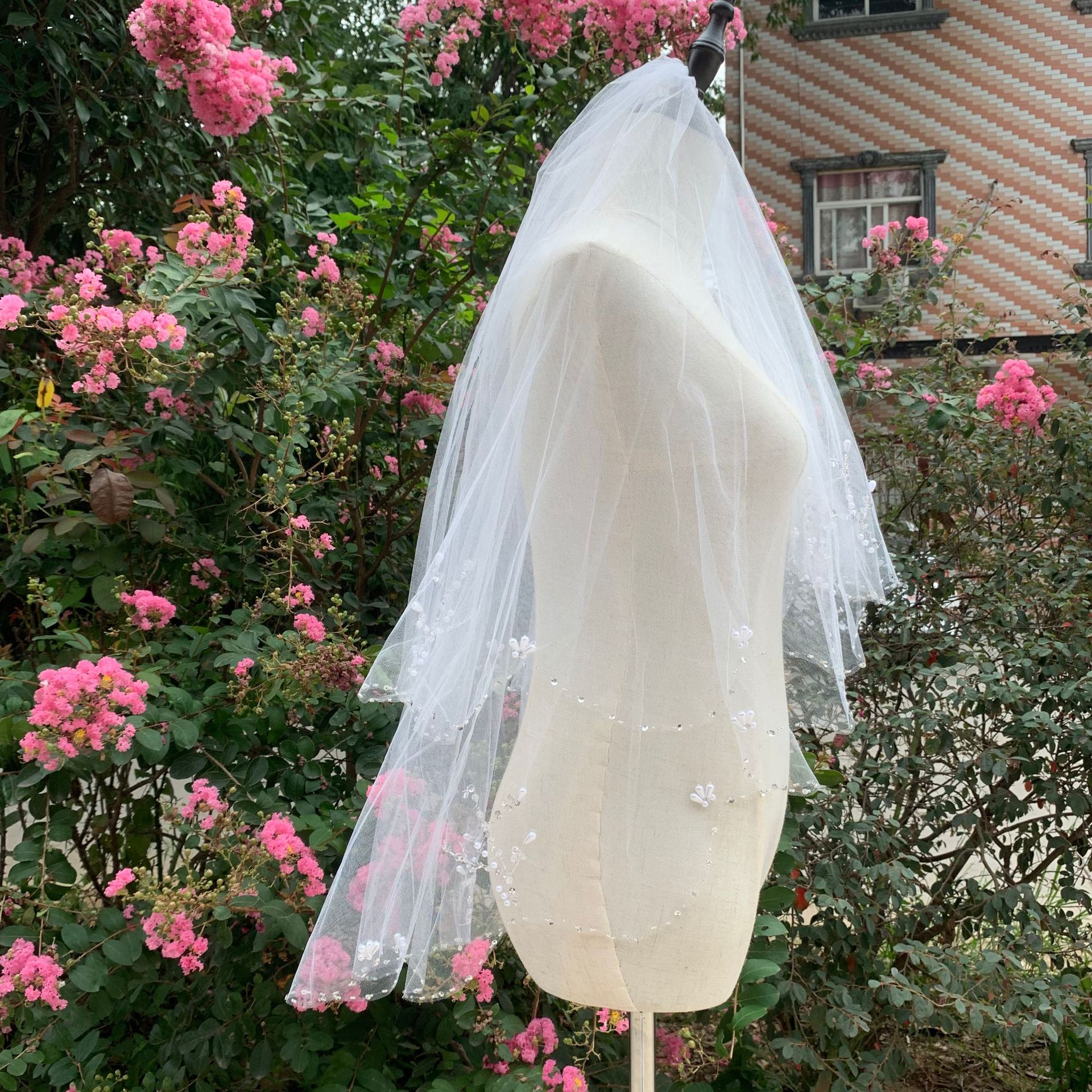 Свадебная фата длиной до локтя с бисером и расческой. Двухслойная короткая свадебная фата цвета слоновой кости, белый цвет, аксессуары для свадебной головы, 80-100 см.