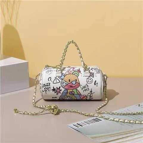 Evening BagsSpring/summer new cartoon bag female crossbody bag Graffiti bucket bag simple cylinder bag Bear letter small square bag female bag YQ240129