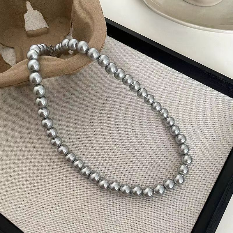 Collier de perles grises haut de gamme ~ rétro léger, mode de luxe, nouvelle chaîne de pull, accessoires de cou, automne hiver 2023