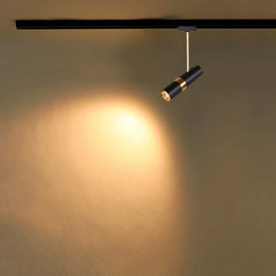 Luzes de pista Nordic Luxo Preto Golden LED Faixa Lâmpadas Holofotes COB LED Lâmpada de teto para sala de estar Paredes de fundo Corredor Bar Decoração YQ240124