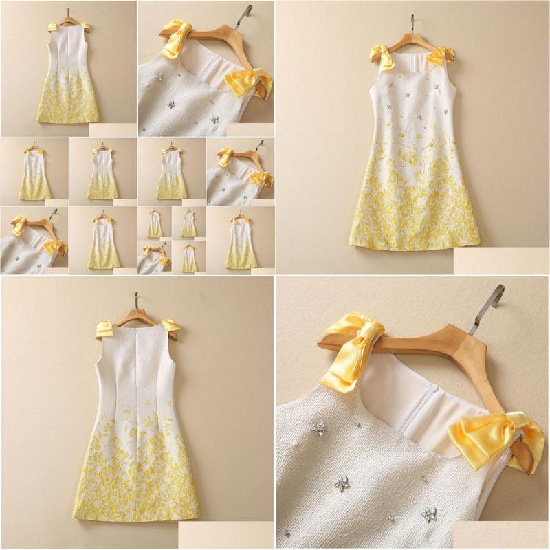 Basic & Casual Dresses European and American Womens Clothes 2023 Spring New Bow Jacquard Print Sleeveless Yellow Fashi Dhzko