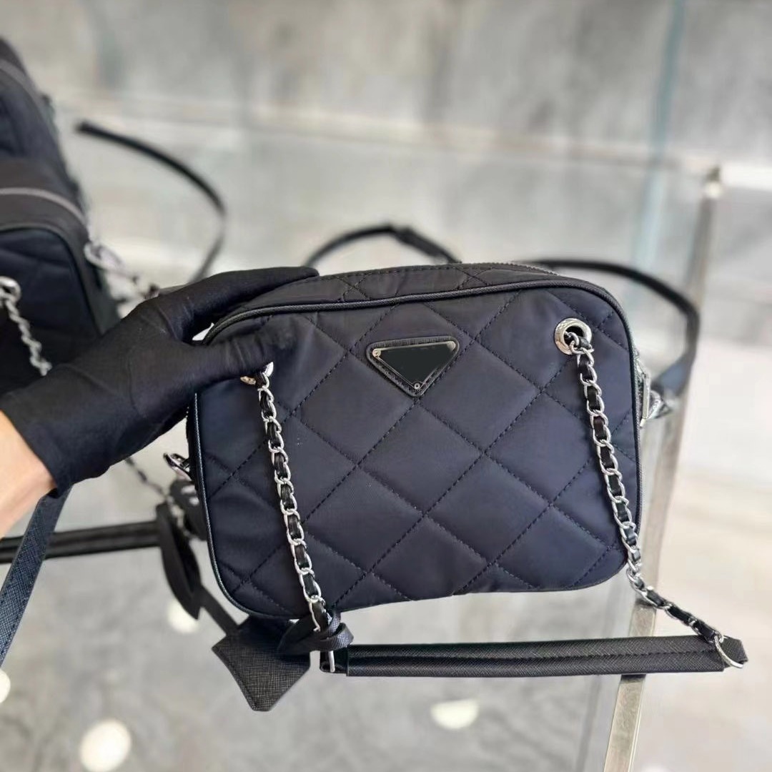 Hafif Naylon Kamera Çantası Şık Sonbahar ve Kış Crossbody Çantaları