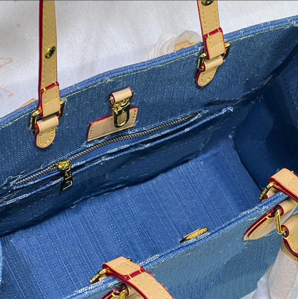 Denim El Çantası Tasarımcı Tote Çanta Orta Çantalar Çanta Büyük Kapasiteli Omuz Çantası Klasik Mektup Deri Deri Tutma Hafta Sonu Seyahat Çapası İç fermuar