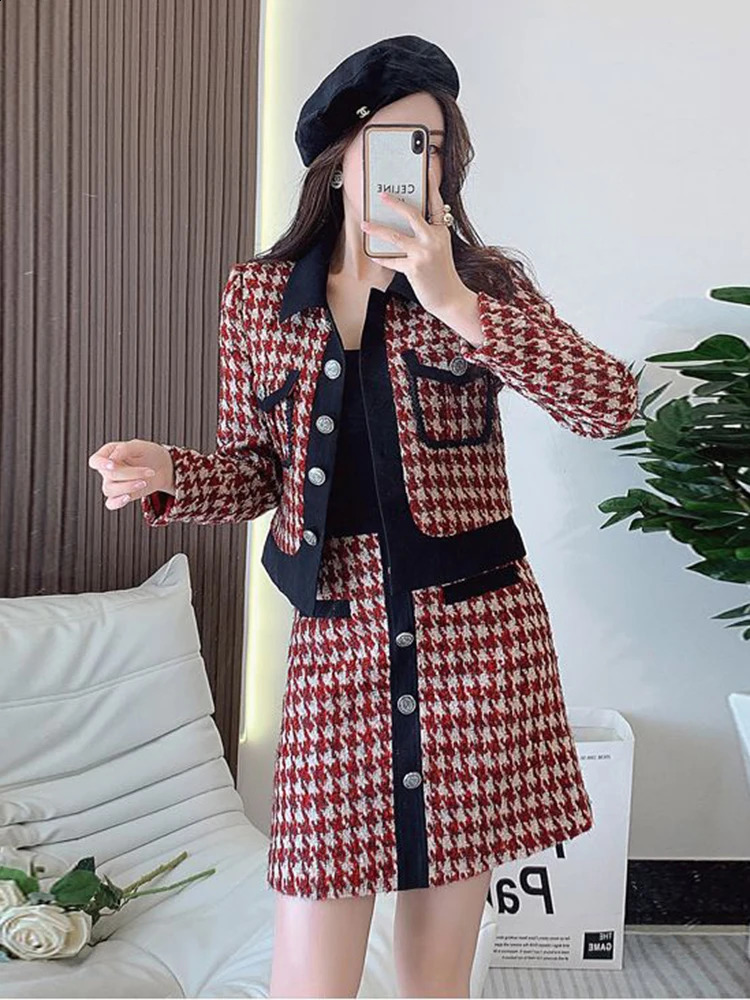 KBAT Spring Set Women Vintage Small Fragrance Tweed Jacket Bow Short Coat Mini Skirt Suits French Two Piece Sets 240129