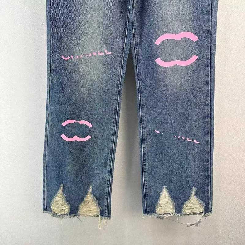 Jeans para Mujer Diseñador Xiaoxiangfeng 23 Nuevo Otoño e Invierno Bordados para Mujeres con Sentido del Diseño American High Street, Recto Suelto, Cintura NOYO