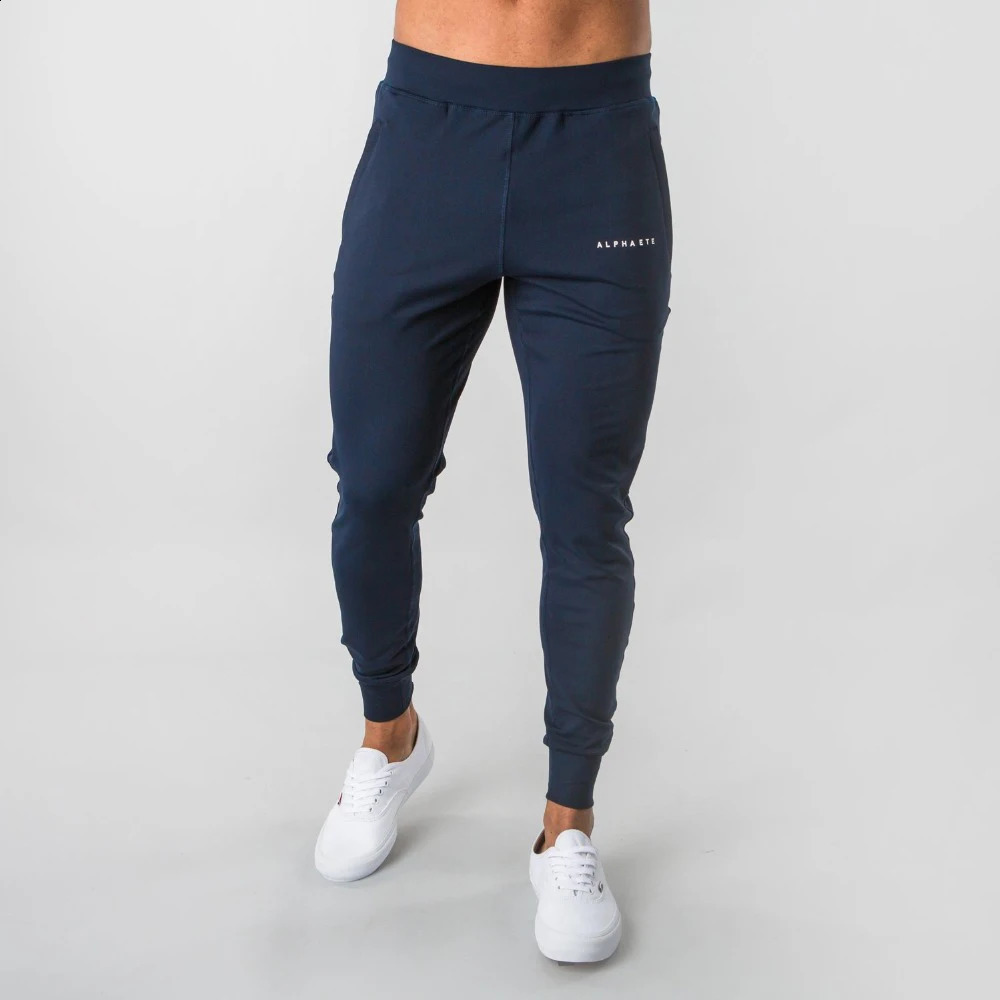 Pantaloni sportivi da corsa in cotone allenamento muscolare Fitness Pantaloni sportivi casual traspiranti con bocca a fascio sottile 240130