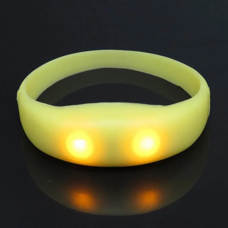 Feestdecoratie LED Siliconen Glow Armband Glow Armband Boosting Props Concert Glow Pols