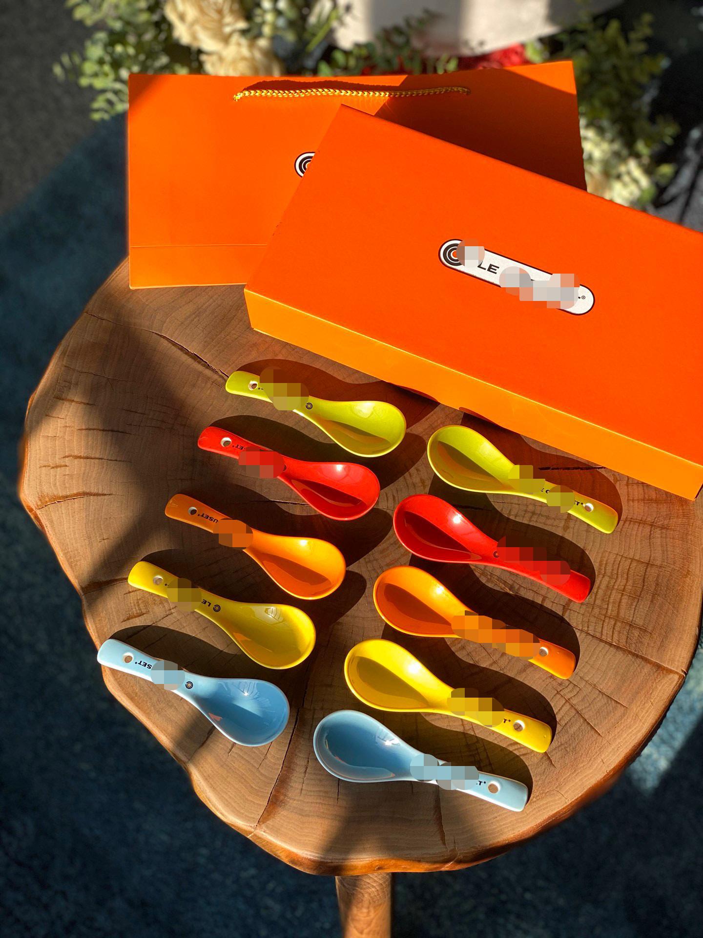 Coole Farbe Keramik Chinesischer Regenbogenlöffel Haushaltssuppenlöffel Löffel Kinder Dessertlöffel 10 Stück mit Geschenkbox