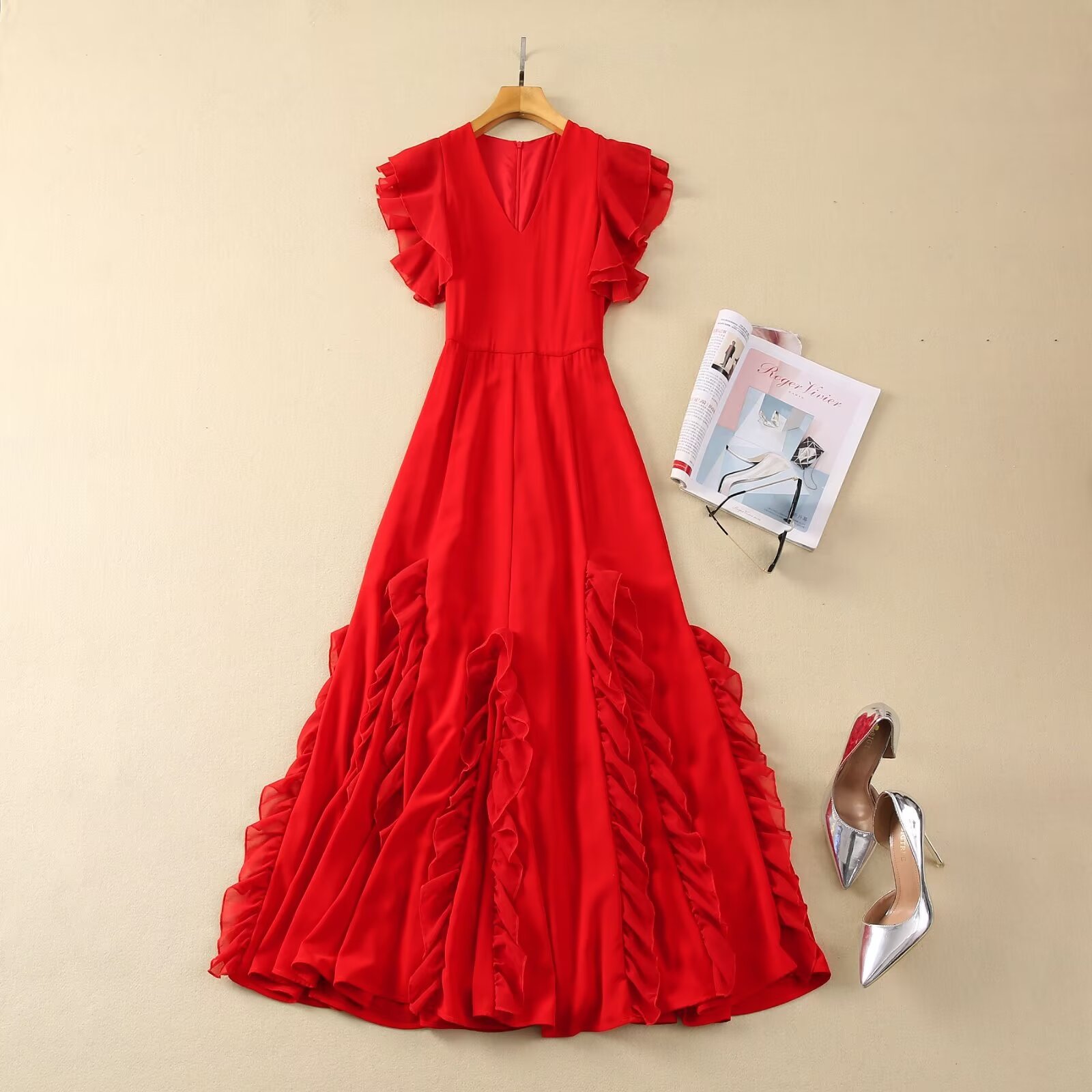 2008 XXL 2024 Runway Dress Spring Summer Dress V Neck Sleeveless Red Brand samma stil Kvinnklänning Fashion High Quality YY