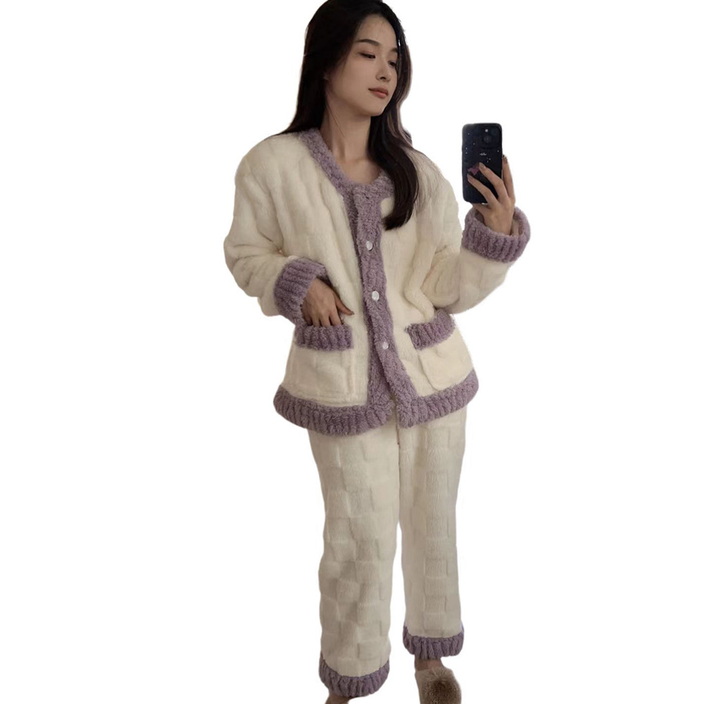 Herbst und Winter neue flanellverdickte warme Pyjamas Damen-Karomuster-Heimkleidung