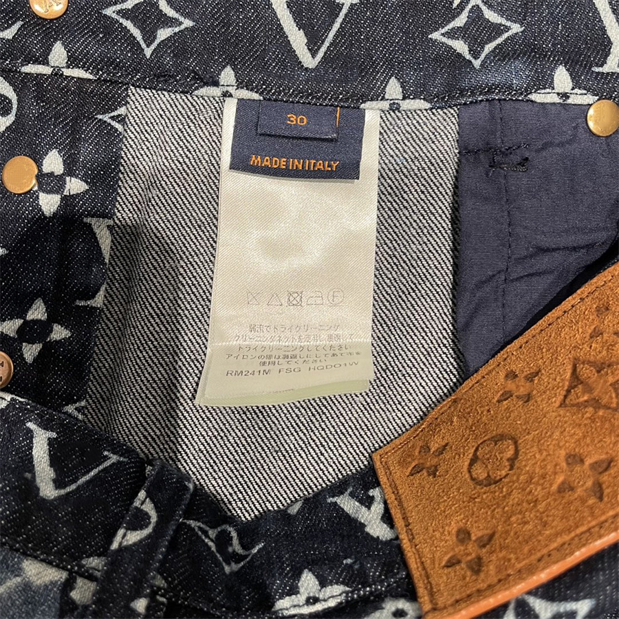 Jeans da uomo firmati Pantaloni classici leggeri di lusso Presbiopia di alta qualità Jeans blu a vita alta lavati con lettera a fiore pieno Logo grandi pantaloni moda stampati