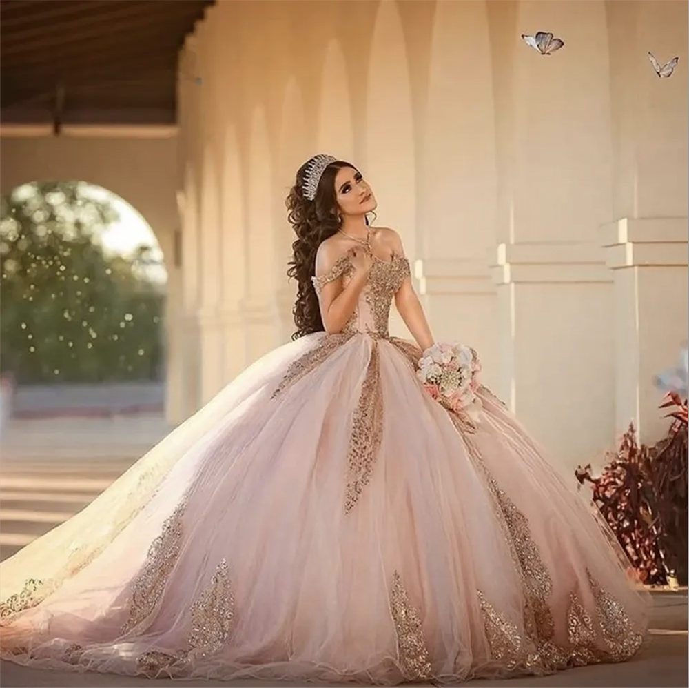 Roze Quinceanera Jurken 2024 Sweetheart Off Schouder Prinses Zoete 15 16 Jaar Oud Verjaardag Prom Party Gown Ruglooze Gala Gift