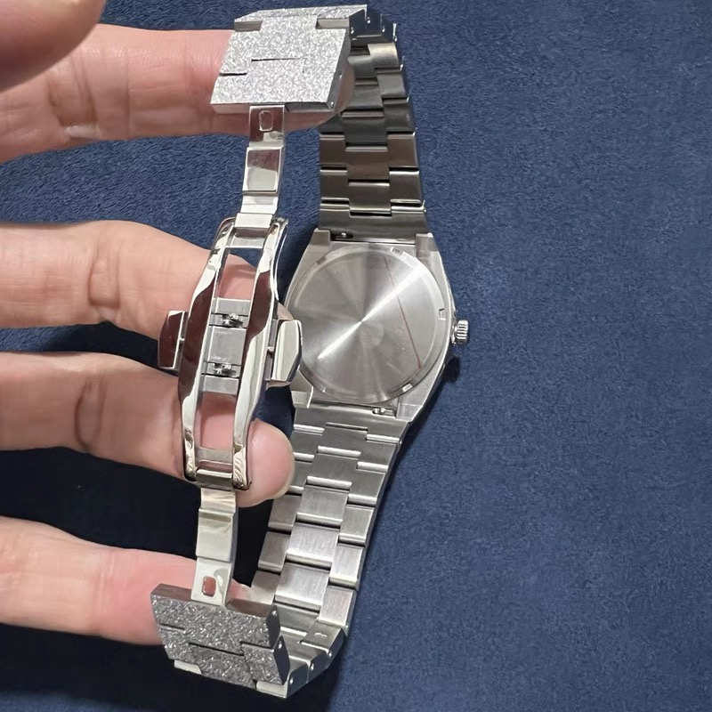 2024 Новые матовые часы Full Star, мужские водонепроницаемые кварцевые часы в стиле хип-хоп со звездой и большим циферблатом.
