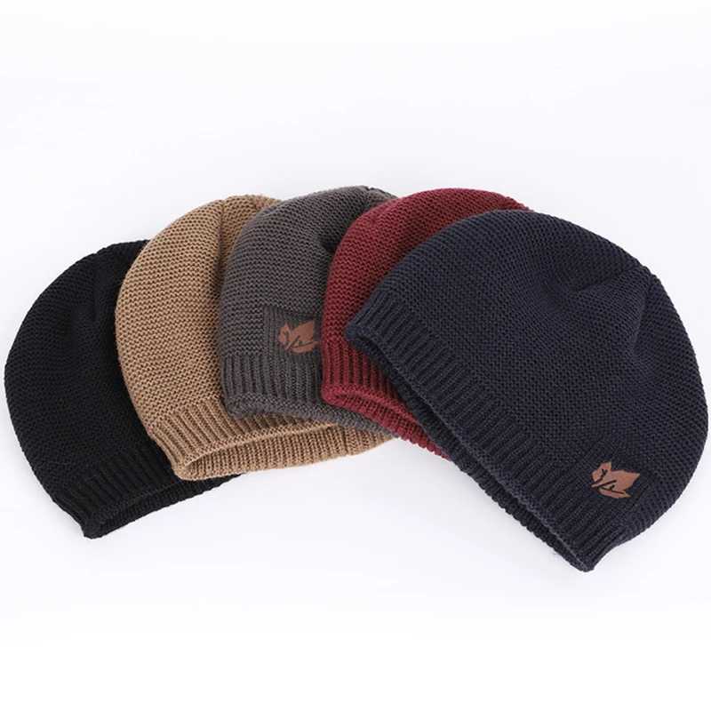 Bonnet/Crâne Casquettes Hiver feuille d'érable chapeau hommes tricoté laine bonnets hommes hip-hop casquette casquettes Skullies chapeaux pour femmes Skullies Bonnet unisexe casquette YQ240207