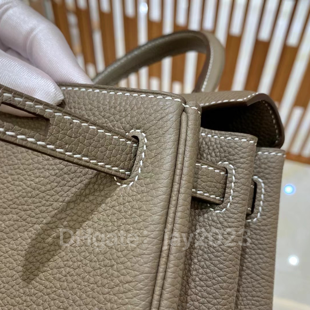 10s Helt handgjorda tygväska Designer Bag Classic Luxury Clamshell 25cm Importerad Togo Cow Leather Exquisite Beeswax Thread Hand Sying With Box