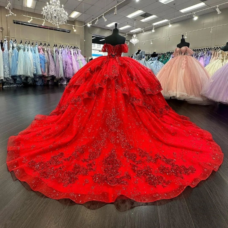 Luxe rouge Quinceanera robes hors de l'épaule 2024 appliqué dentelle perles fille robes De 15 Anos Quinceaneras