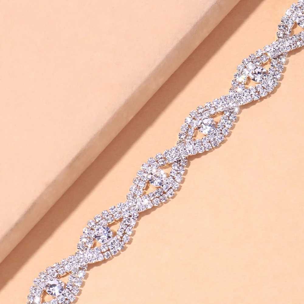 Anklets Nowa bransoletka kostki z złego oka Rhinestone dla kobiet kryształowa kostka boho noga nieregularna oświadczenie łańcuch sandałów jubiletyka YQ240208