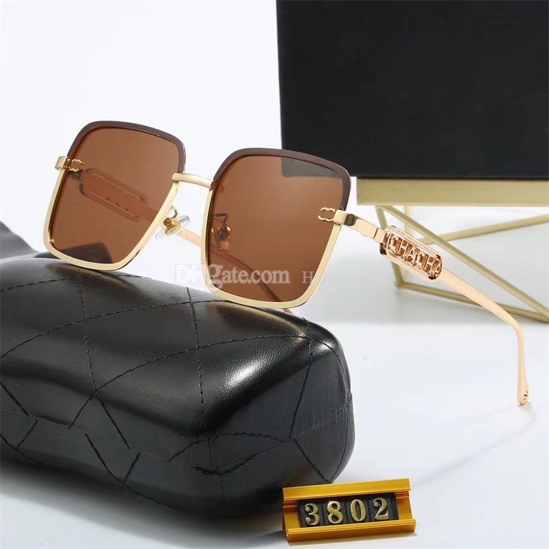 Modedesigner-Sonnenbrille für Herren und Damen, rechteckige Sonnenbrille, Unisex, Designer-Schutzbrille, Strand-Luxus-Legierungs-Sonnenbrille, Retro-Rahmen, Luxus-Design mit Box