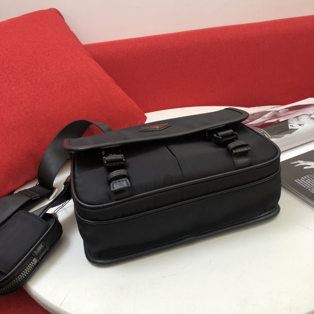 Luxurys Designer Bag Men Shoulder Bags Man Briefcases fashion Handbag Messenger Bag Crossbody Bag Purse Adjustable Shoulder Strap