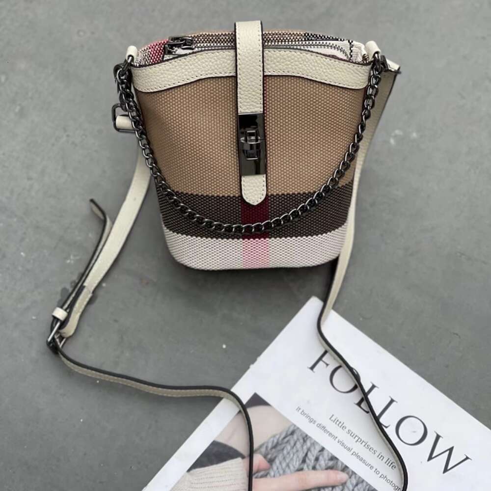 Fashionable Leather Crossbody Small for Women, Trendy 2022 New Cowhide Bucket Mini Phone Bag, Checkered Bag 75% factory direct sales