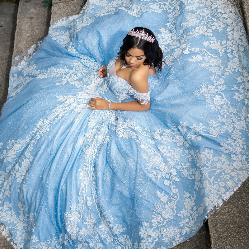 Sky Blue Quinceanera Sukienki formalne luksusowe impreza koronkowe aplikacje Tull Sweet 16 Sukienka Ball Ball Gwon Solens Vestidos de 15