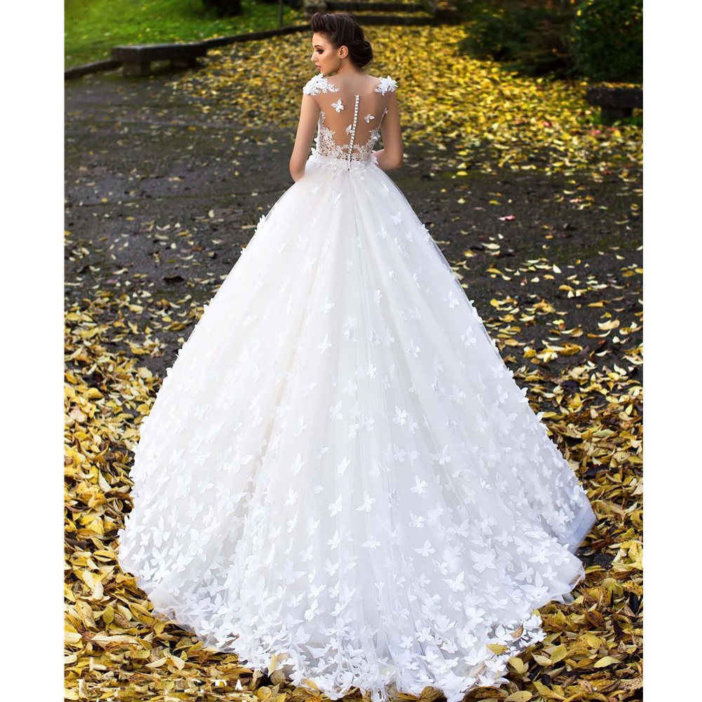 Pattern Vestidos De Novia Jewel Neck Lace Appliqued Bodice Satin Skirt Modest Long Sleeves Wedding Dresses Bridal Gowns