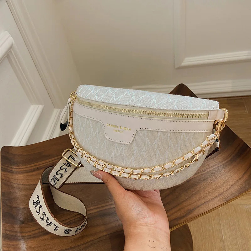 Wydrukowane Plaid Wzór Fanny Pakiety dla kobiet Modna łańcuchowa torba w talii żeńska talia Pakiet Ladies szeroki pasek Crossbody Bag 240130