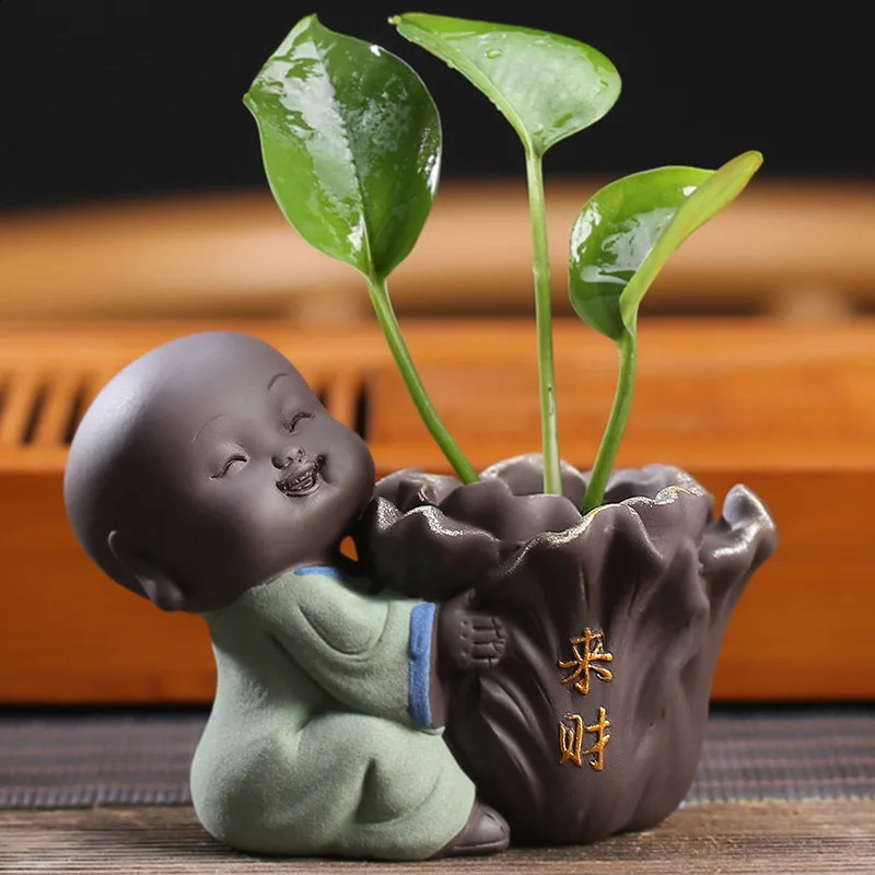 Fortune Lucky Cute the Little Monk Purple Clay Tea Pet Home Decor Mini Water Planting Flower Vase 240119