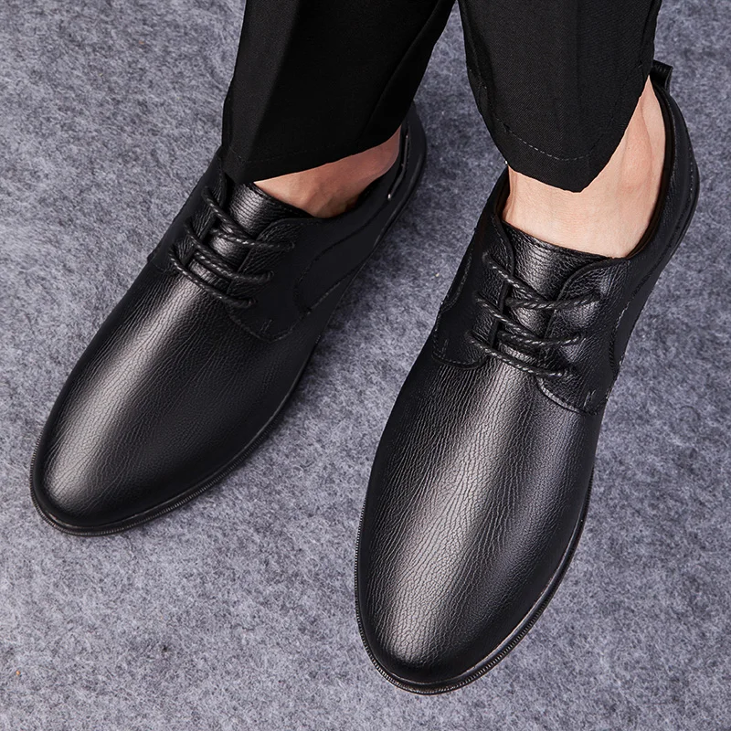 Merk Spring Echte nieuwe zacht lederen bruiloftsbedrijf Casual Flats Vintage Handmade Oxford Shoes For Men Black 5893