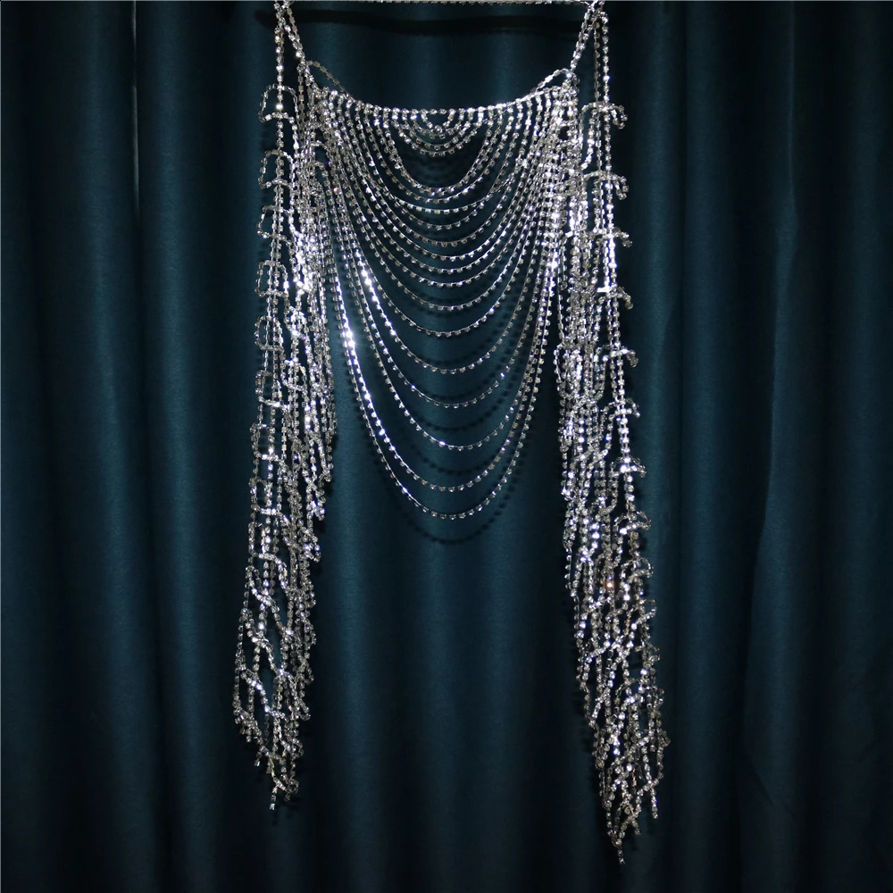 Luxe complet strass sexy gland chaîne de corps Bling cristal bikini soutien-gorge fil harnais lingerie fête chaîne de sein bijoux pour femmes 240122