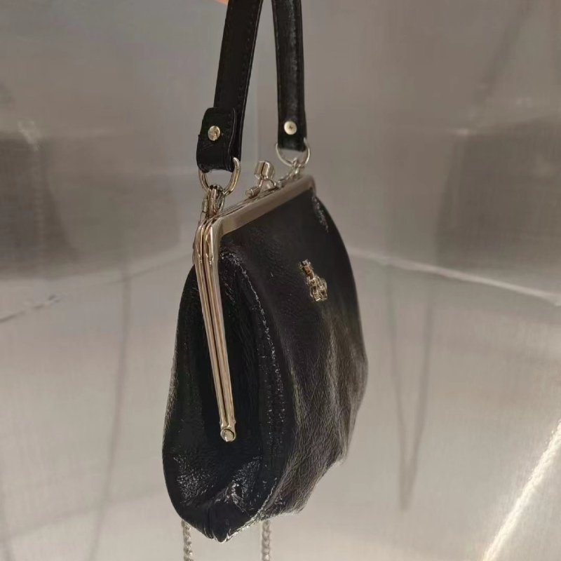 Kobiety designerskie torby srebrne wosk o olej skórzany torba pierogów mała torba saturn letnia łańcuch crossbody torebka klipsowa